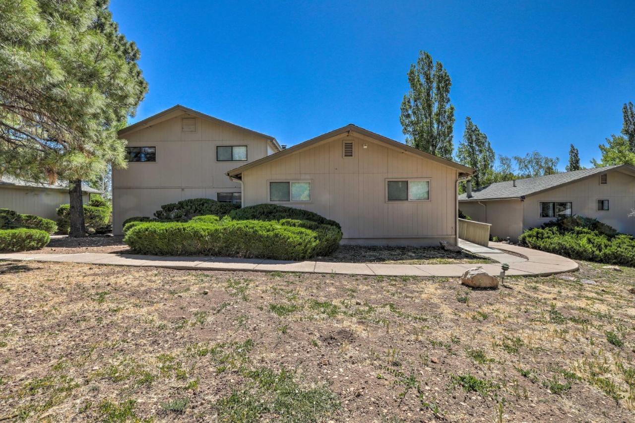 Flagstaff Townhome - Walk To Country Club And Pools! المظهر الخارجي الصورة