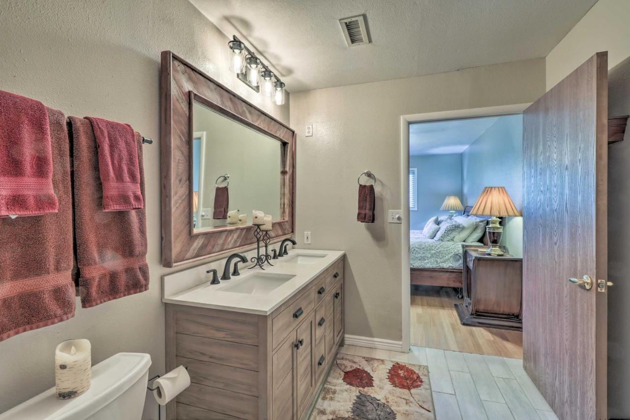 Flagstaff Townhome - Walk To Country Club And Pools! المظهر الخارجي الصورة